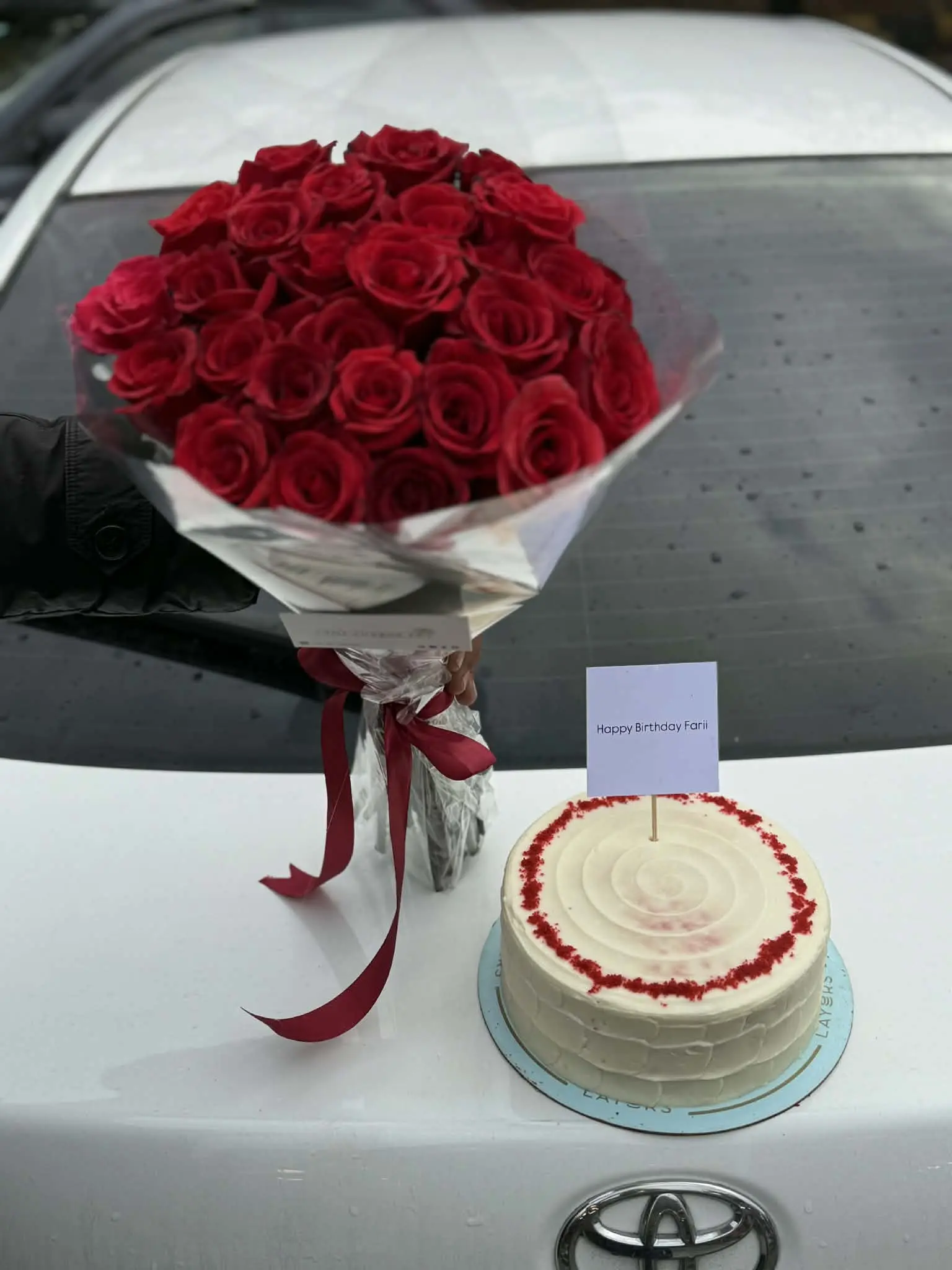 Sweet Moments  Cake & Rose Combo