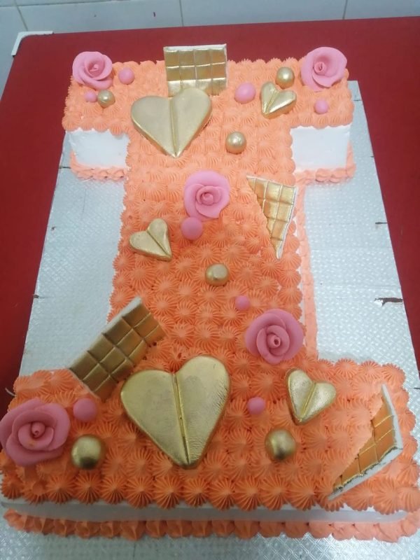 Customized Alphabetical Designed Cake thumbnail 2